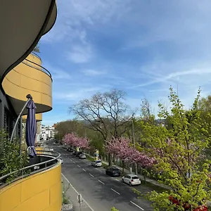  Apartment Reside In The Golden Wave